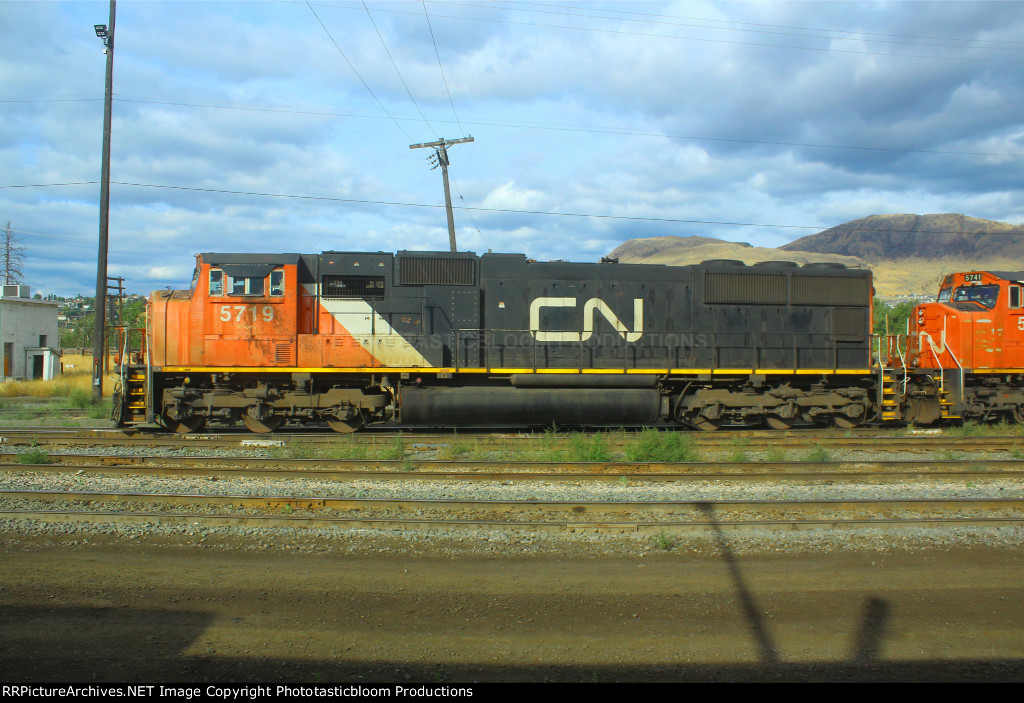 CN 5719